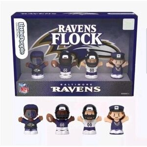 Fisher Price Little People NEW SEALED NFL Baltimore Ravens Ravens Flock Series 1
